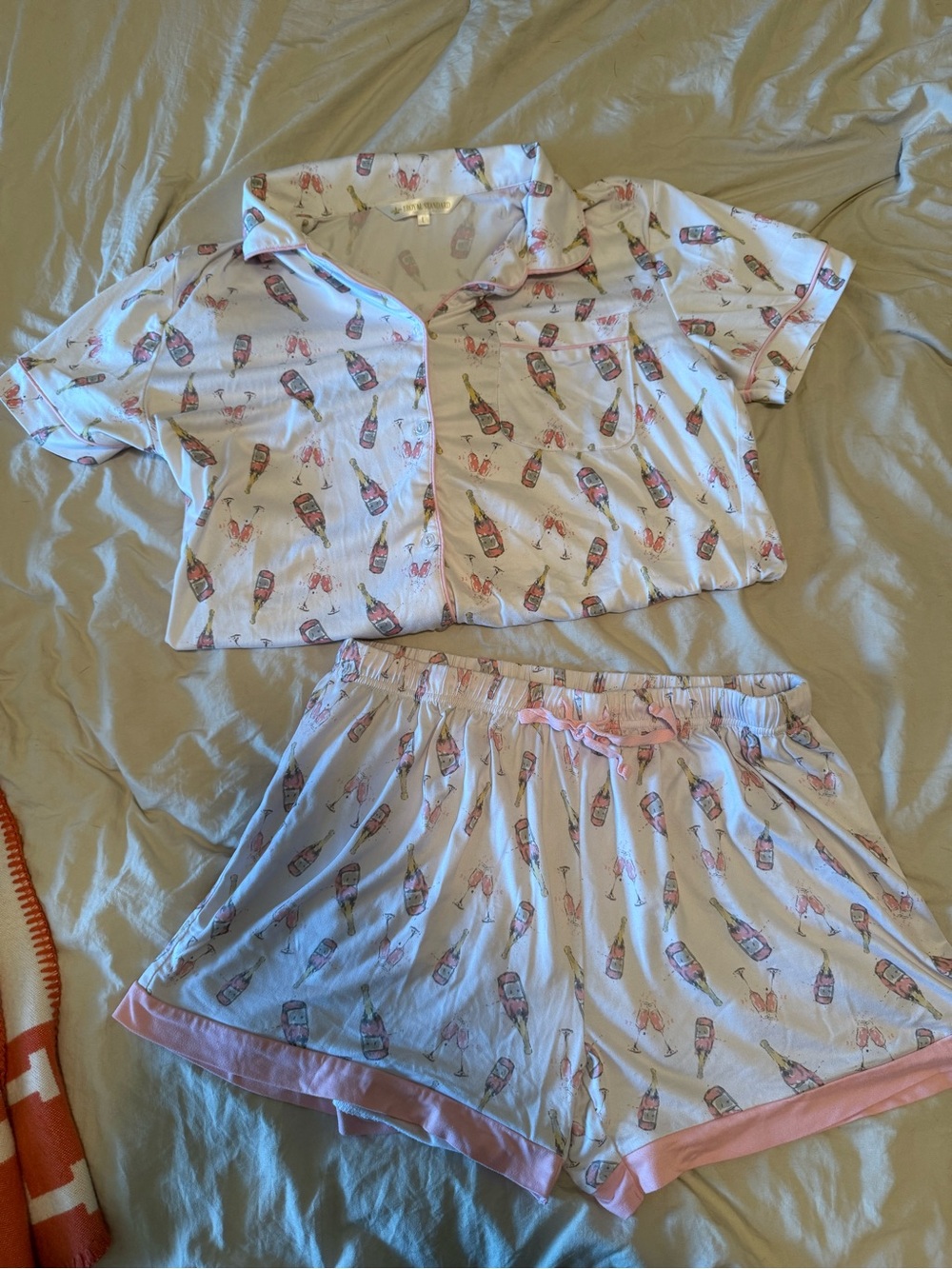 Women’s White & Pink Champagne Printed Short Pajama Set